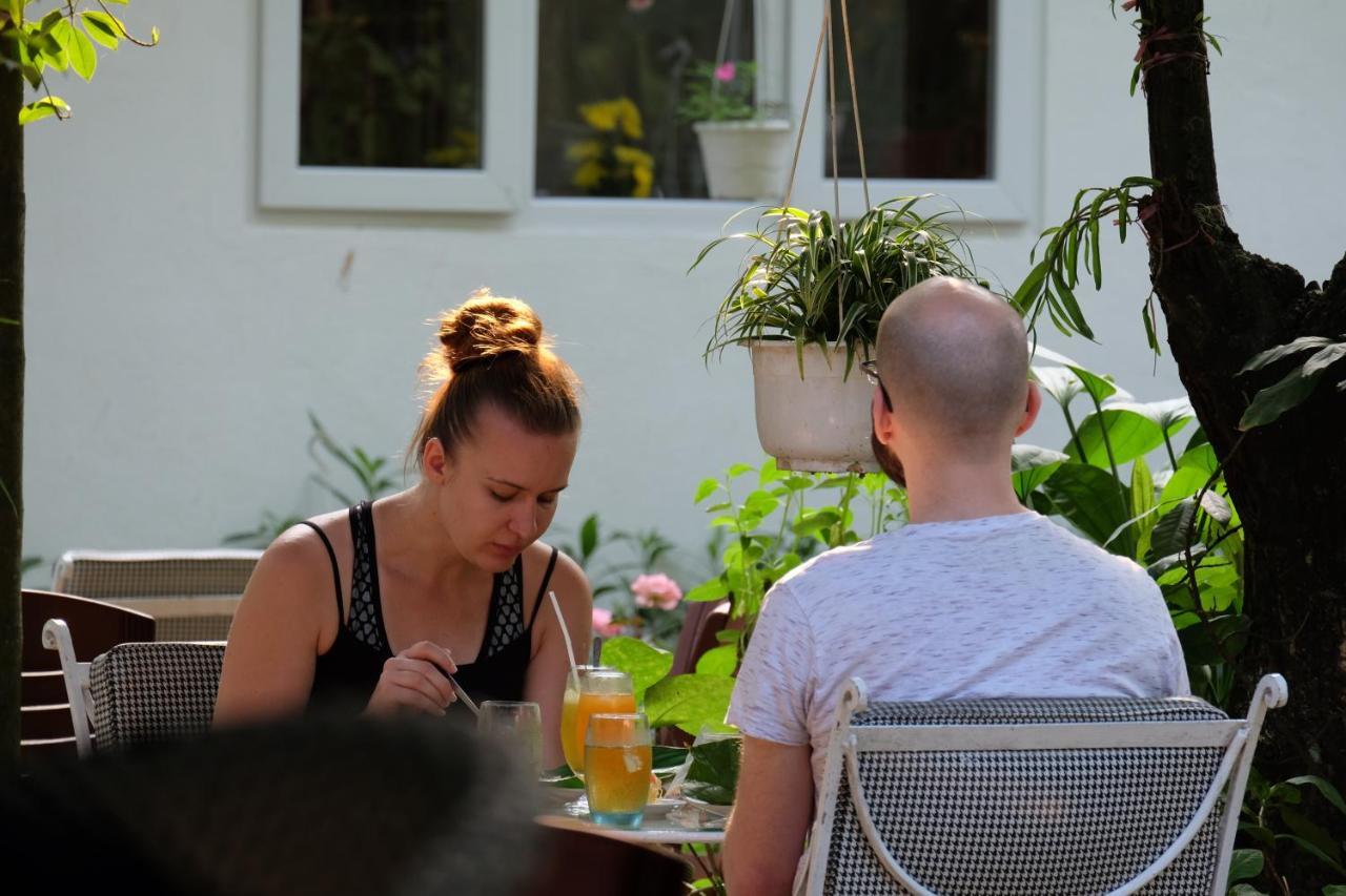 Cung Đàn Xưa Homestay Hué Extérieur photo